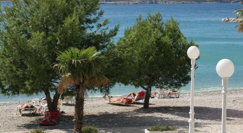Loredana Apartments Crikvenica Bagian luar foto